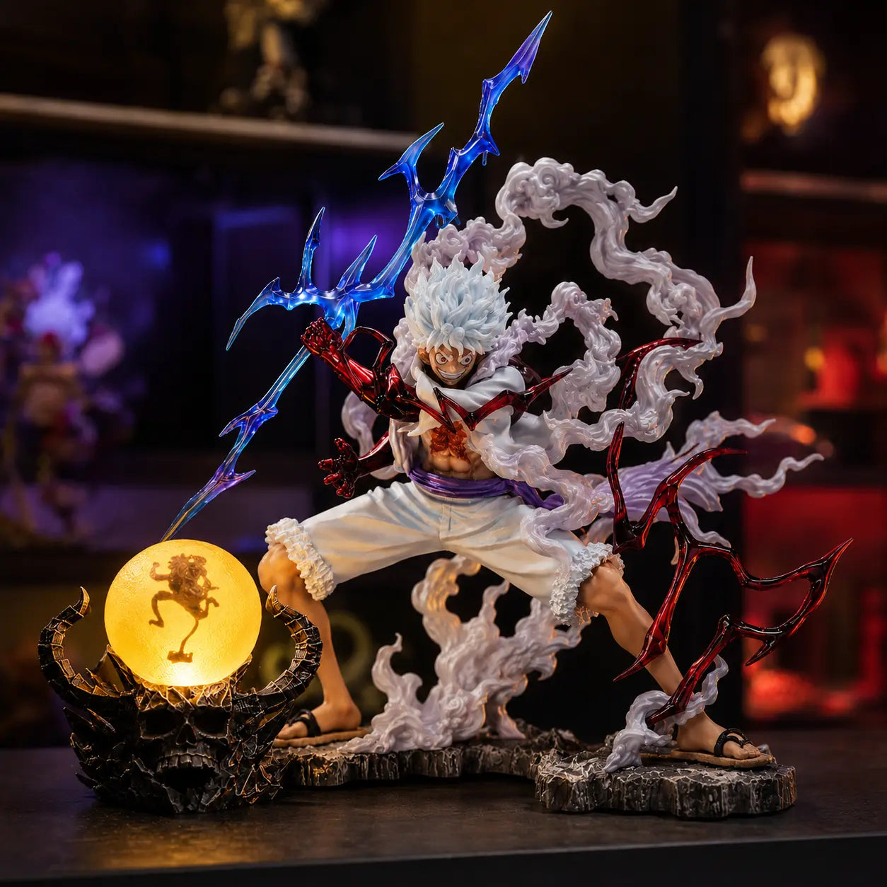 ONE PIECE Nika Luffy – Sun God Gear 5 - Close-Up | Kamigami – One Piece Collectibles