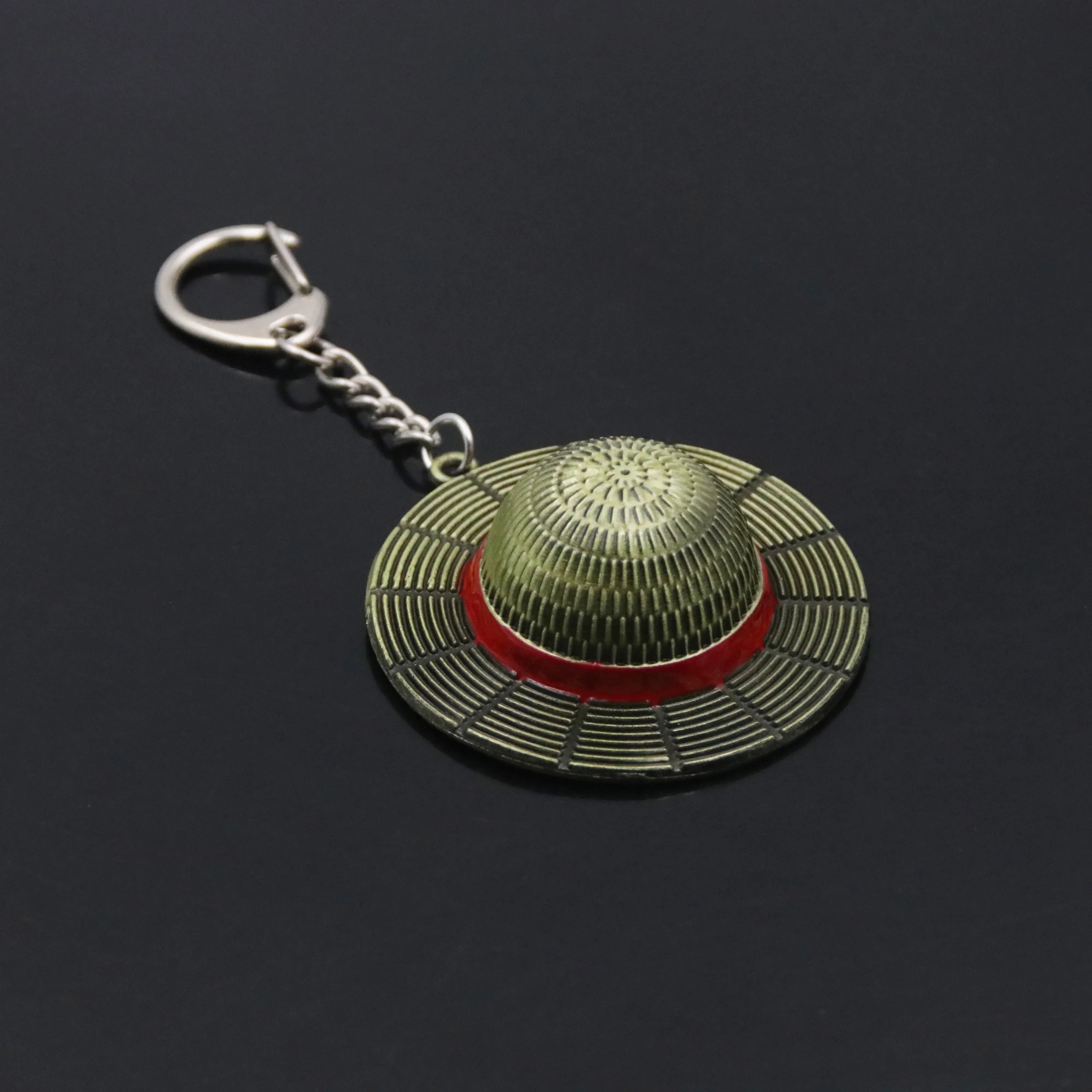 ONE PIECE Straw Hat Keychain – Metal Pendant for Collectors - Back View | Kamigami – One Piece Collectibles